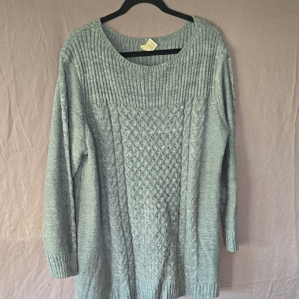 Faded Glory Gray Crew Neck Sweater with Cable Knit Design